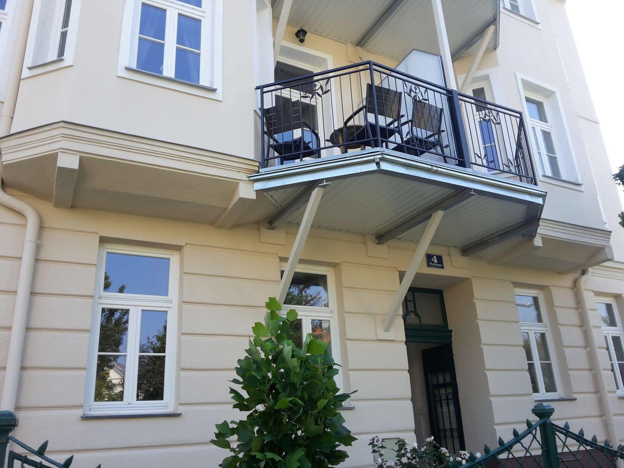 Imperial Apartments Schonbrunn - Contactless Check-In Vienna Exterior photo